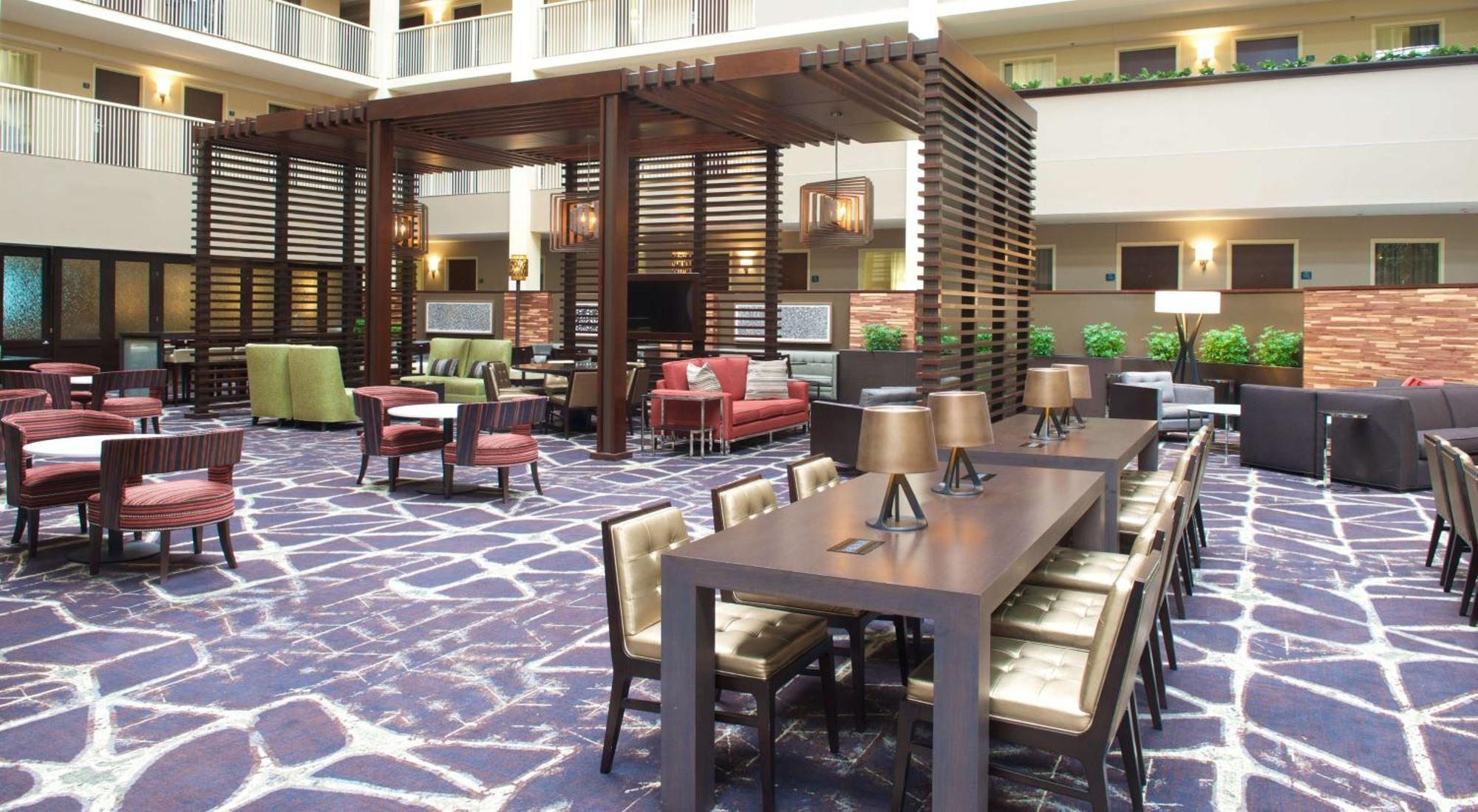 Embassy Suites By Hilton Philadelphia Airport Dış mekan fotoğraf